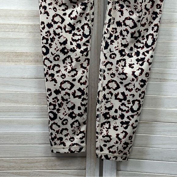 3/$25 Colorful Koala Cheetah Animal Print Leggings Large - Picture 6 of 7